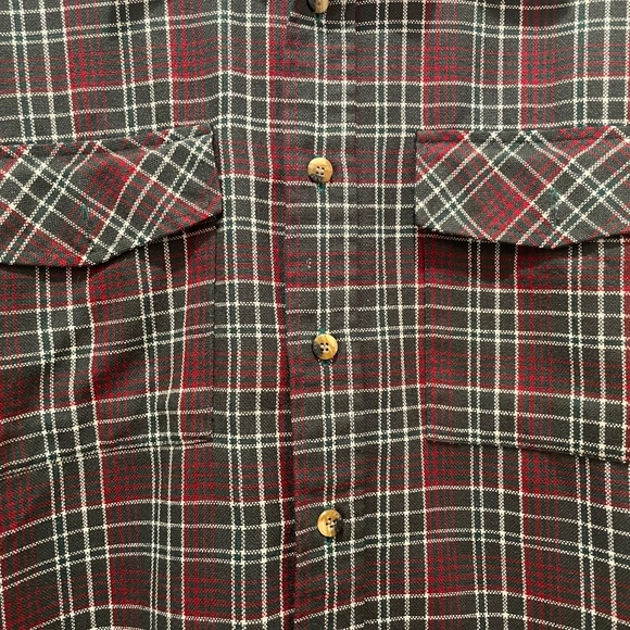 Sutter and Grant Genuine Quality Clothing Co. Flannel Shirt, Size M, Plaid - Picture 3 of 6